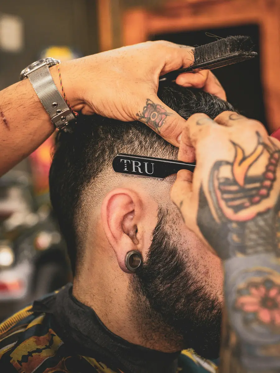 Barber mit Rasiermesser